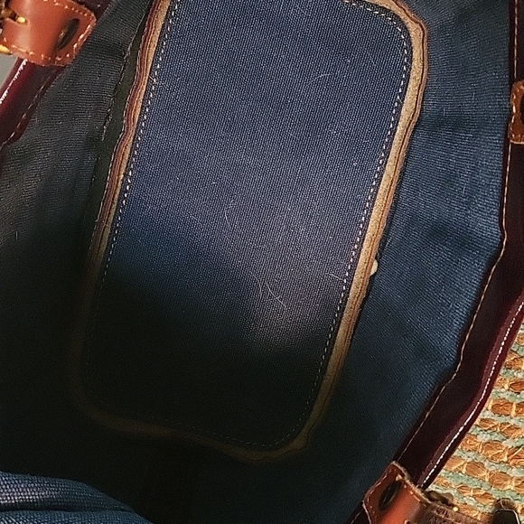 Ameri Leather Bag With Removable Insert Bag - Picture 8 of 10